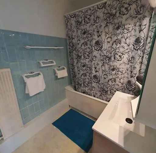 Proche Paris-château Versailles-st Germain Appartement *